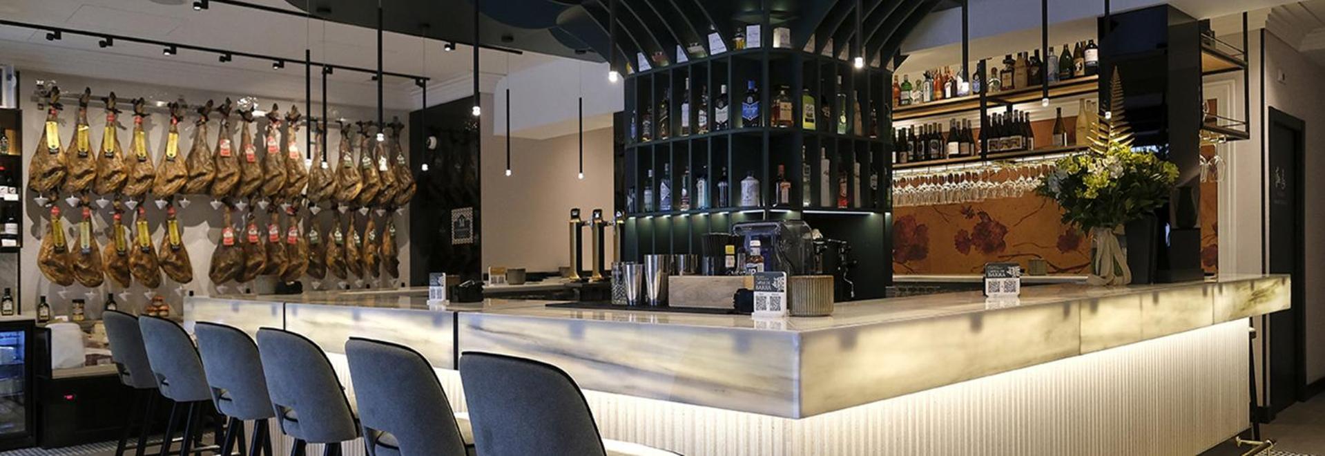 Exclusive Quietness In The Heart Of Madrid With Public Parking, Breakfast, 2 Bathrooms المظهر الخارجي الصورة