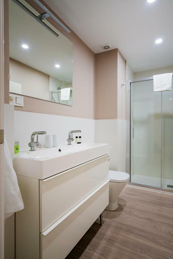 Exclusive Quietness In The Heart Of Madrid With Public Parking, Breakfast, 2 Bathrooms المظهر الخارجي الصورة